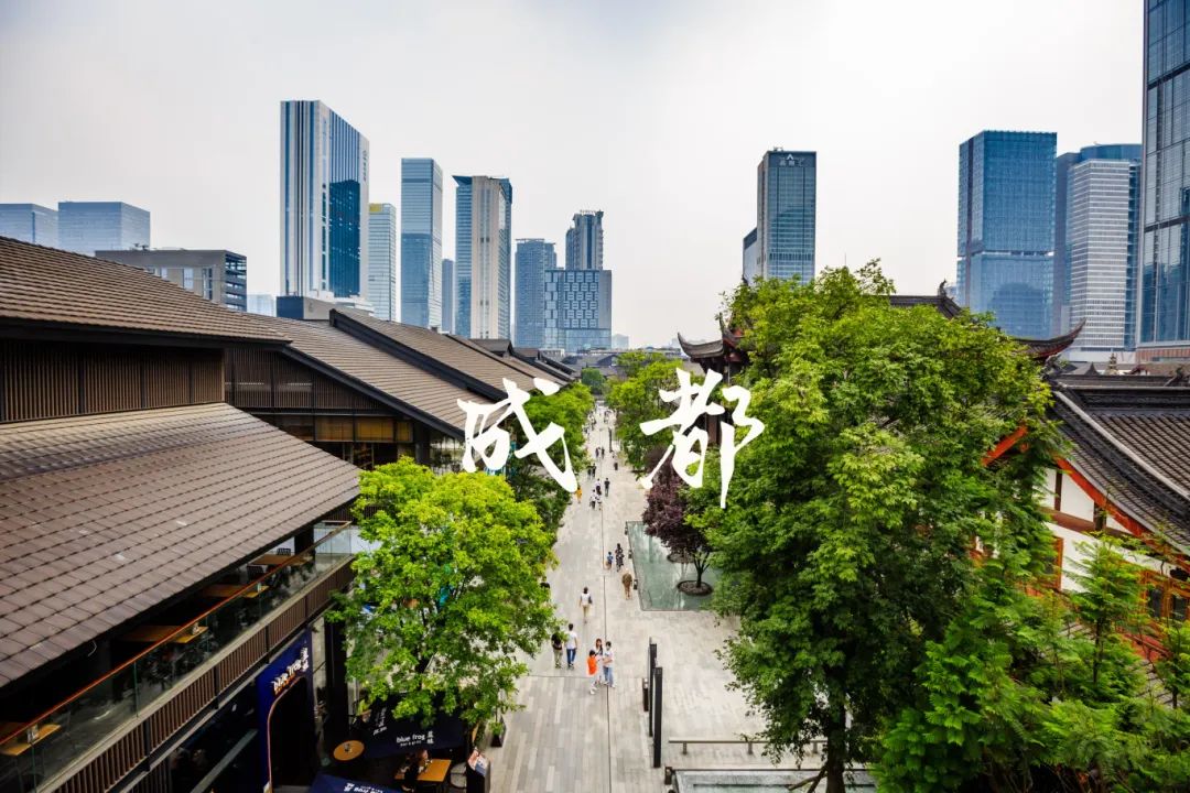 探店速遞 | 德利豐巖板成都旗艦店，生活與藝術(shù)并存